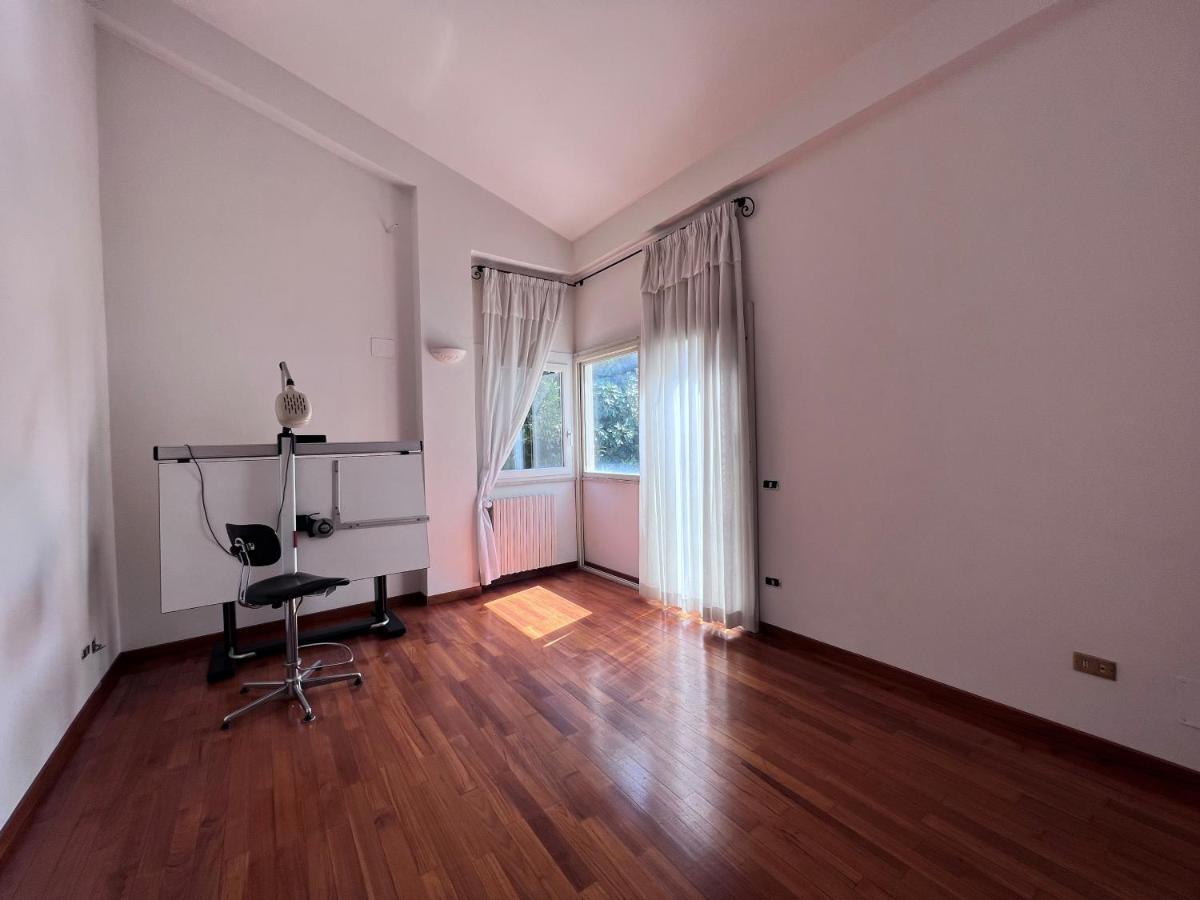 Villa Luxury Roma Marco Simone Exterior foto
